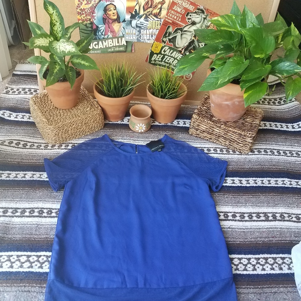 HARLOWE & GRAHAM | BLUE BLOUSE | SIZE SMALL - Picture 2 of 8